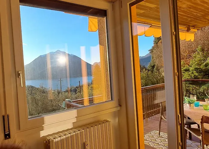 Blue Panorama Del Lägenhet Perledo